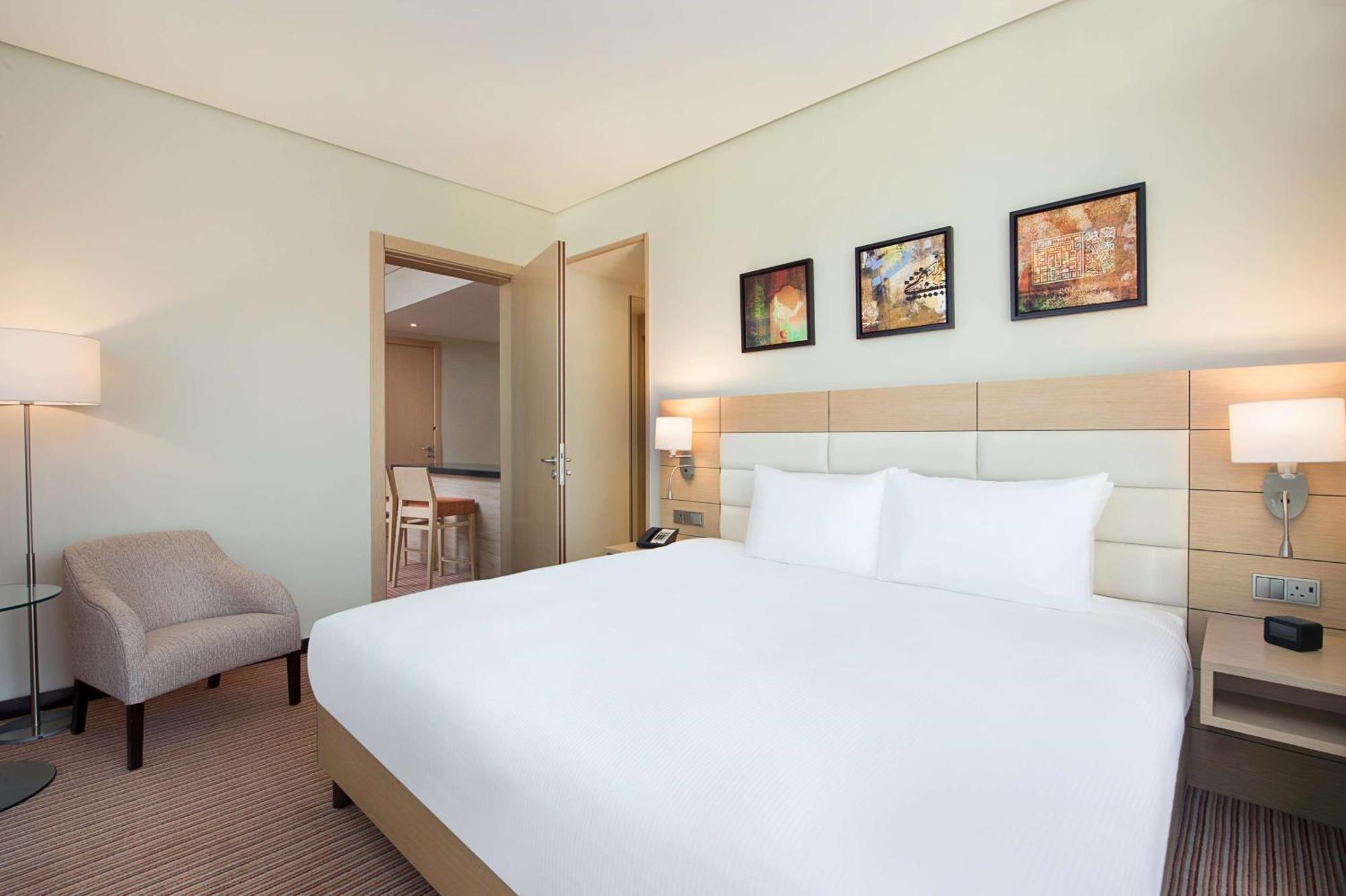 Hilton Garden Inn Ель-Хубар Екстер'єр фото