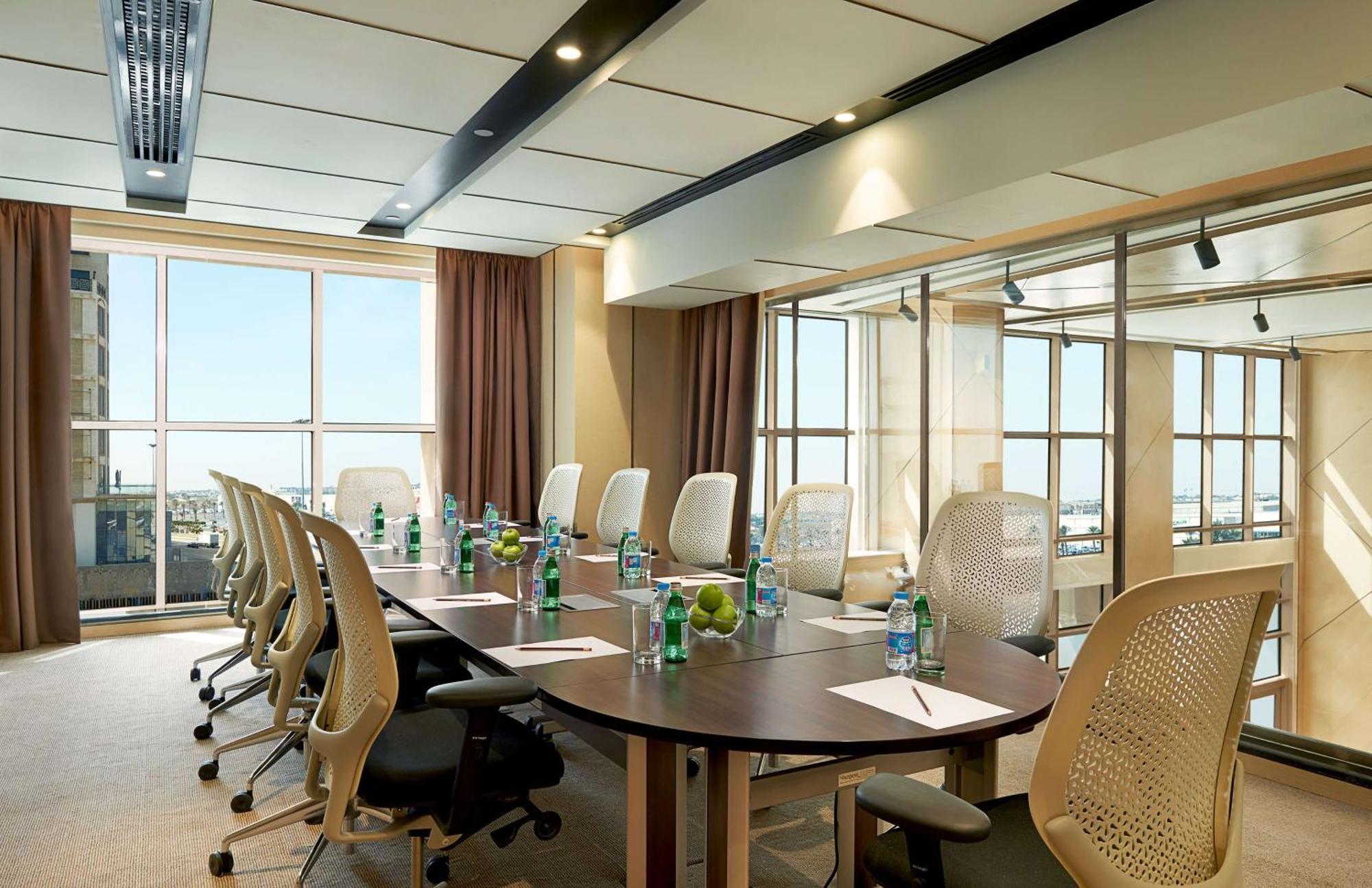Hilton Garden Inn Ель-Хубар Екстер'єр фото