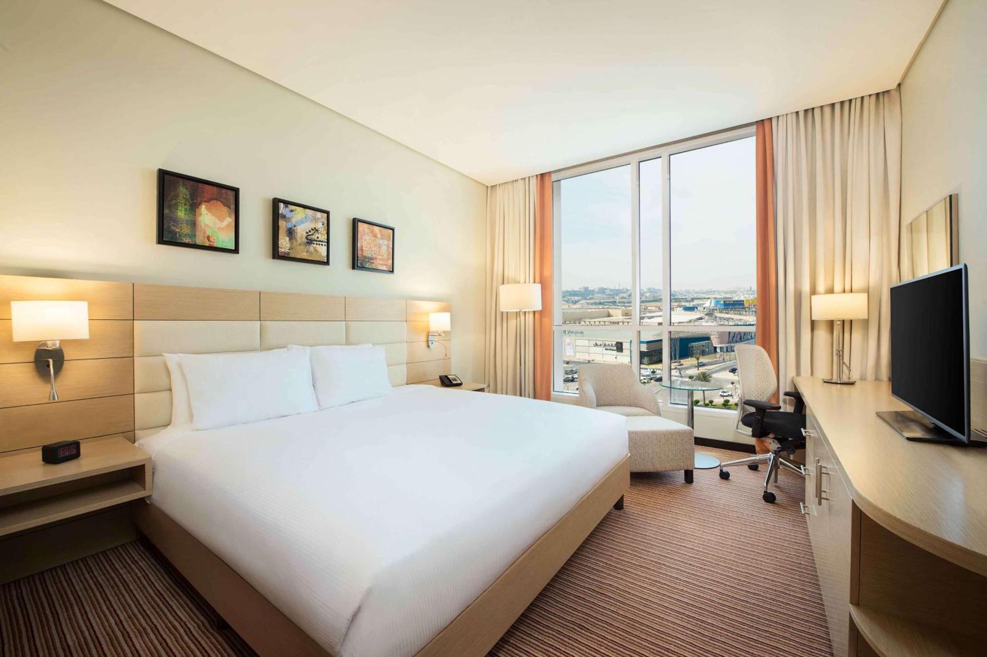 Hilton Garden Inn Ель-Хубар Екстер'єр фото